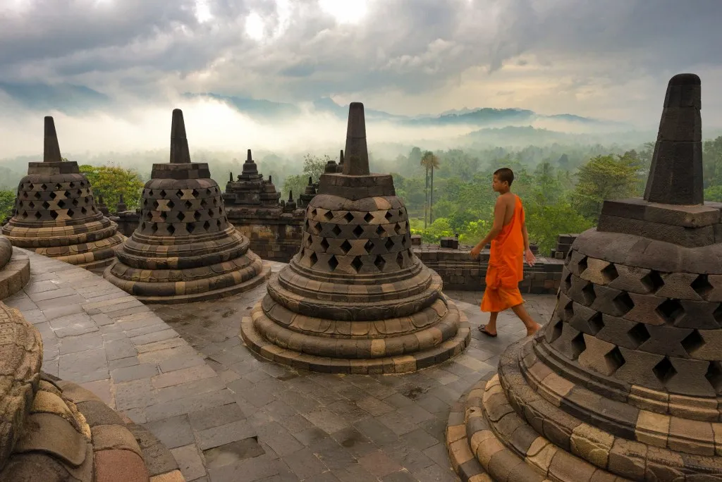 ทัวร์บุโรพุทโธ